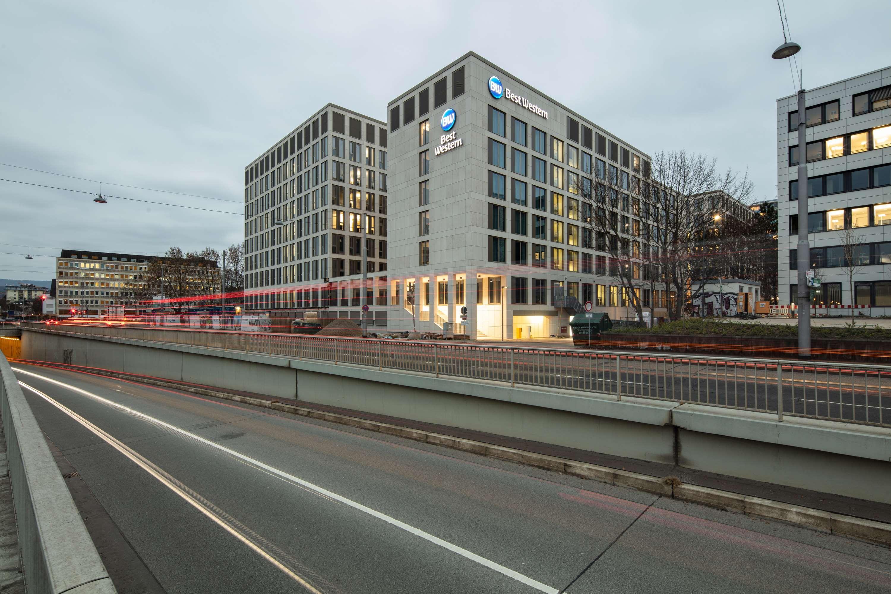 Best Western Hotel Wiesbaden Exteriör bild